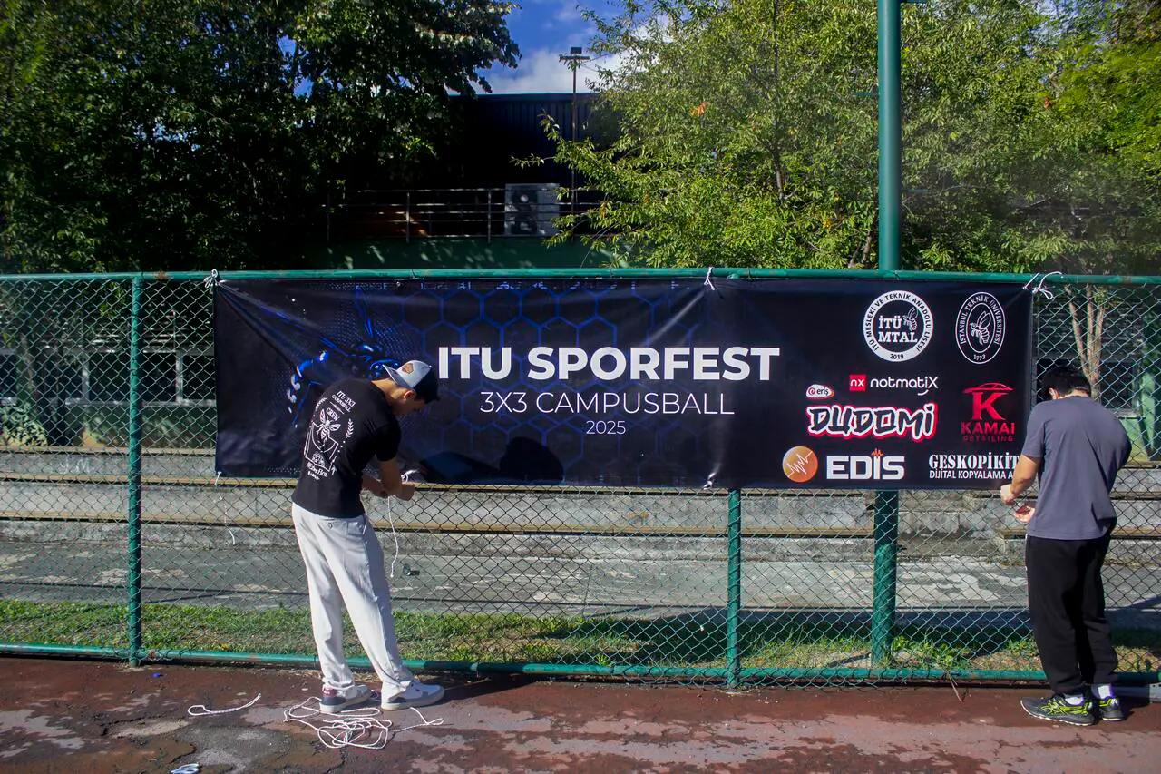 İTÜ SPORFEST — Courtside event banner